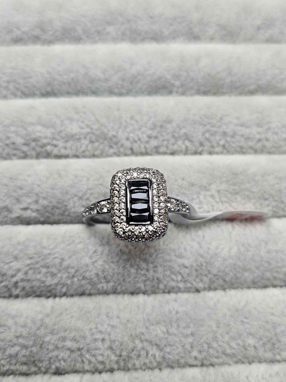 Size 10 Black Onyx Gem with Champagne Colored Accents Hematite Plated Bomb Party